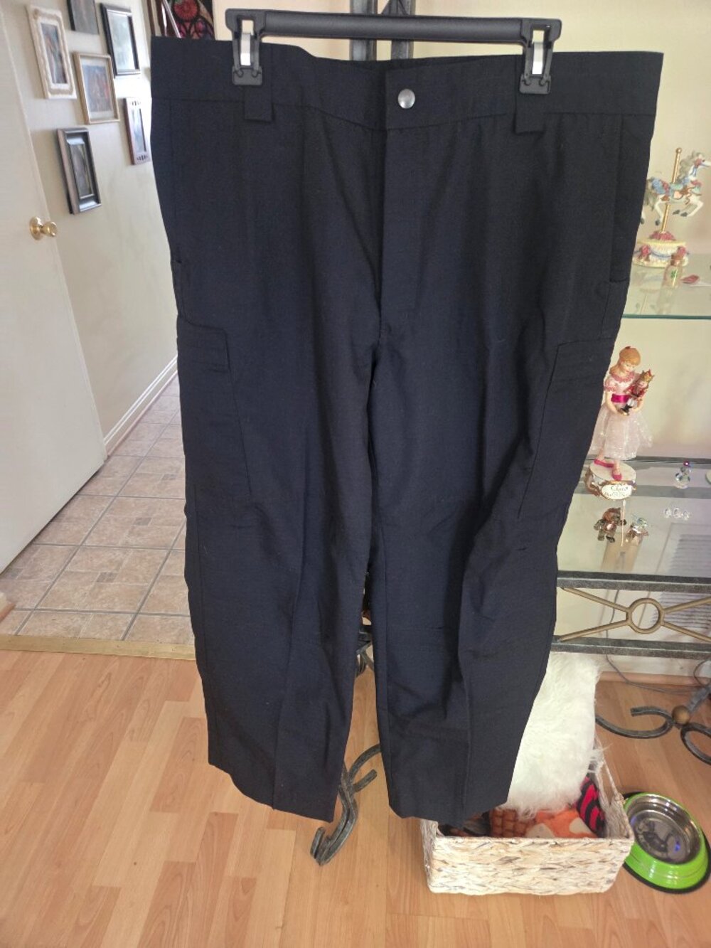 Two pairs of Blauer Mens Operational Pants Dark Navy and Khaki Size 38x27 8835